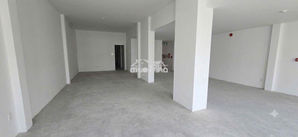 Cho thuê văn phòng lý tự trọng – 2 tầng, có thang máy, giá 50 triệu - 2