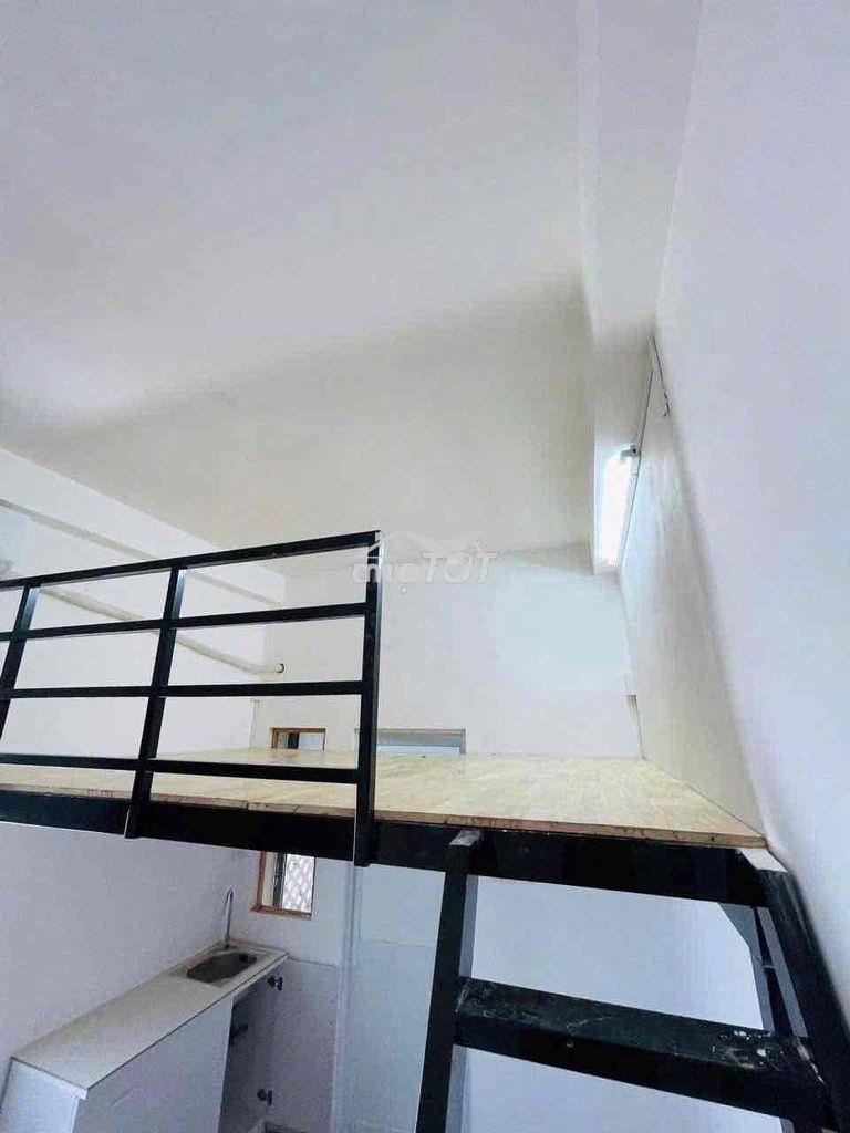 🔥🔥Cho thuê căn duplex siêu rẻ giá hssv ngay tân định trống sẵn tháng 7 - 3