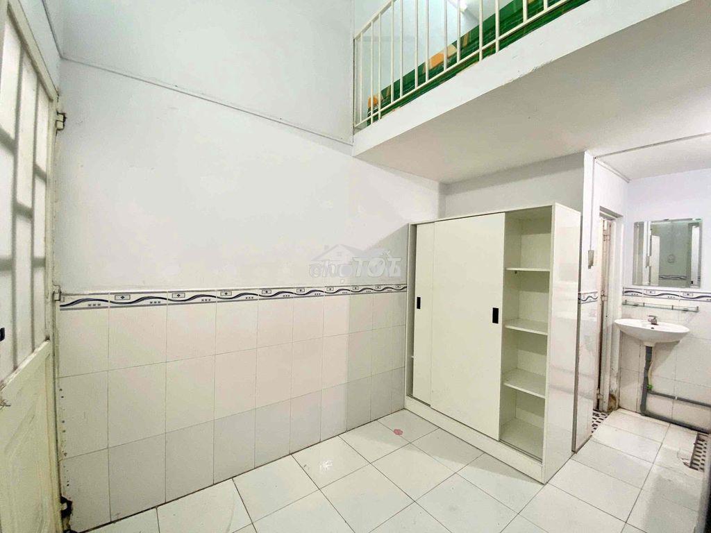 Phòng trọ giá rẻ gần khu chiết xuất tân thuận, mặt tiền đường - 4