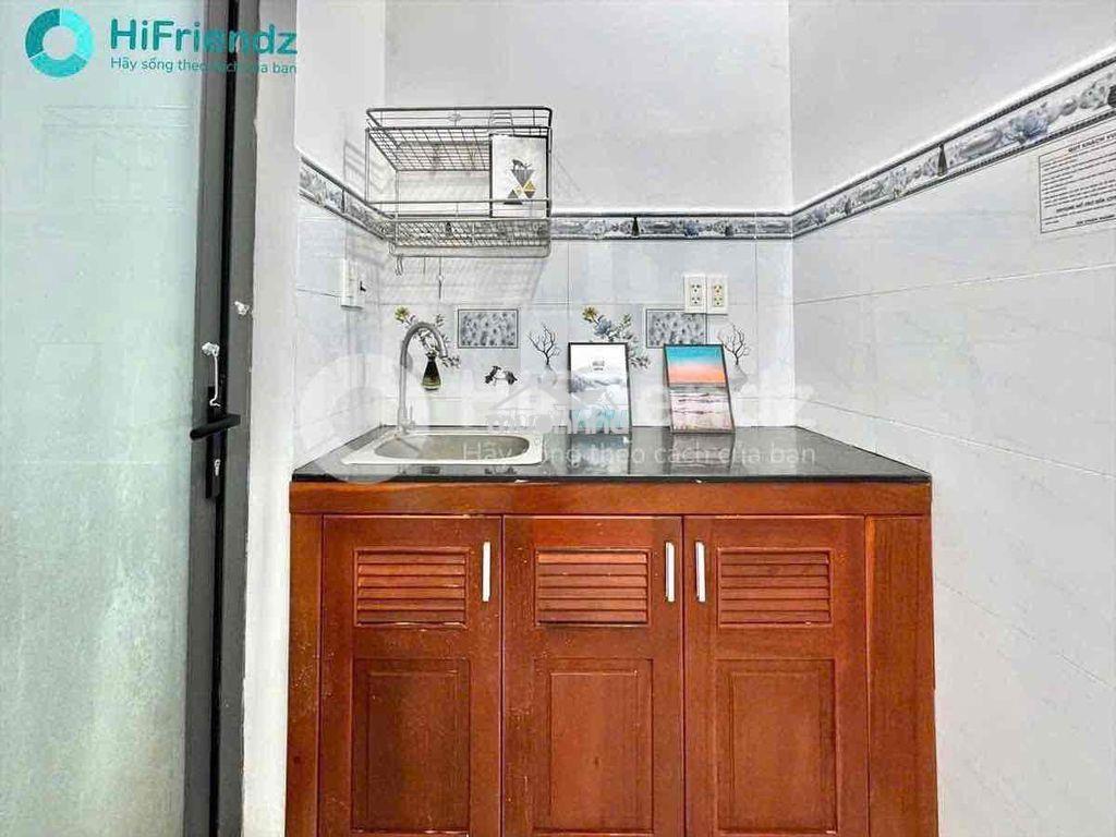 Ban công view đẹp thuận tiện qua q7, 8, 5, 1 - 3