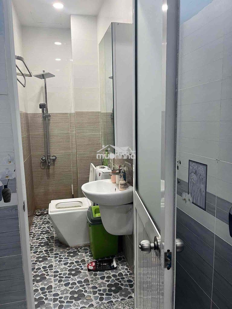 Cho thuê nhà lê văn sỹ 4x9 nhà mới 1 trệt 2 lầu sân thượng 4pn 2wc - 4