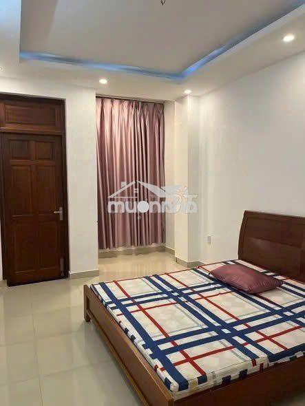 Cc cho thuê nhà đường cao thắng , quận 3 - 4