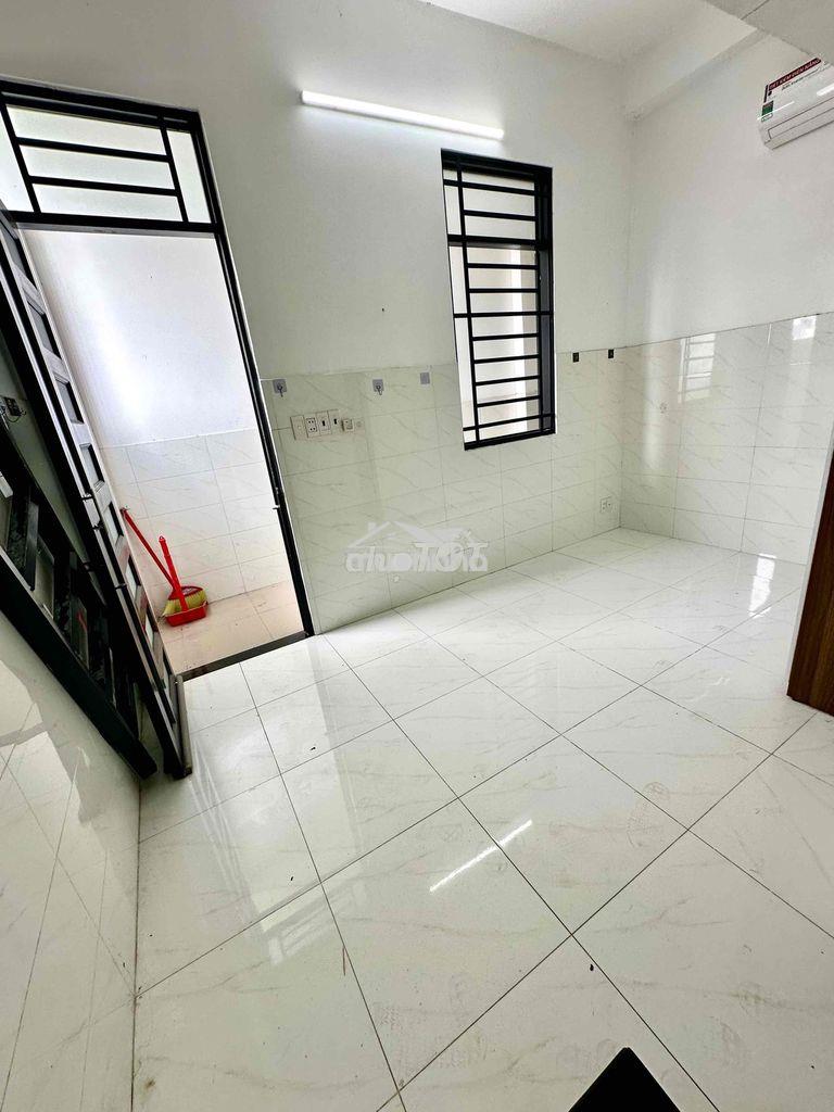 Phòng trọ vườn lài ,ngay đại học nguyễn tất thành - 2