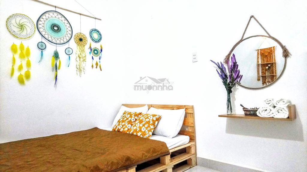 Nhà quận 1, 1 trệt 2 lầu, hẻm 2 mặt tiền - 3