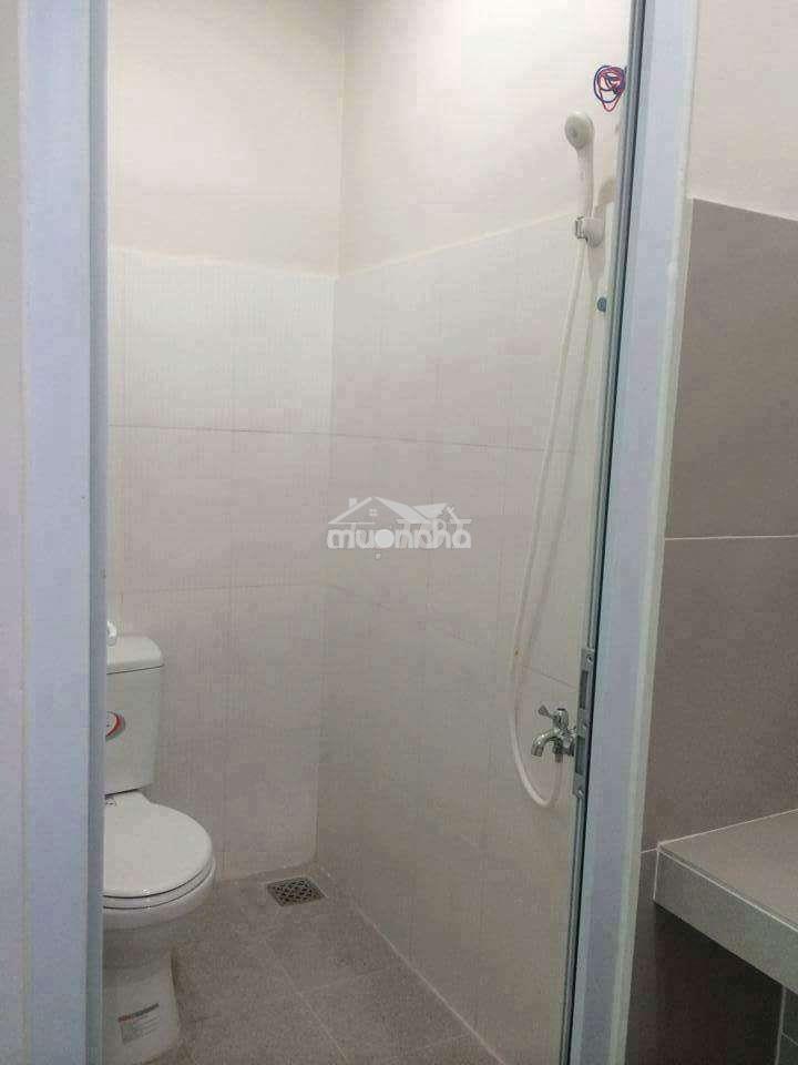 Phòng trọ máy lạnh  chợ nhỏ lê văn việt - 4