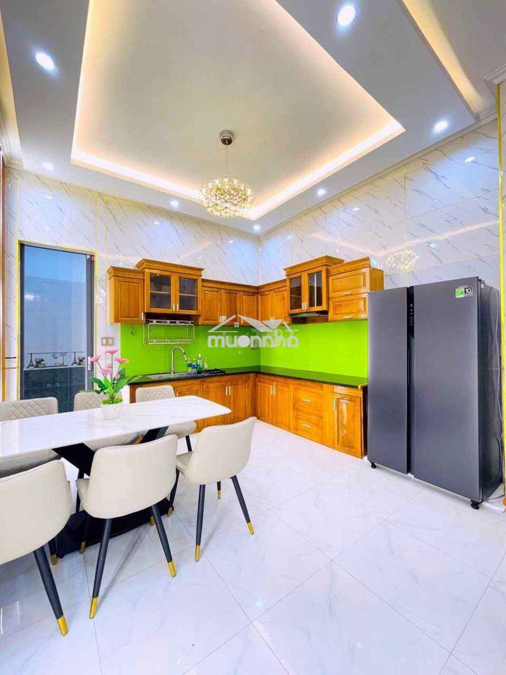 Sở hữu ngay nhà 5,9 tỷ, kc 3 tầng 4pn,, hẻm 8m, shr tại liên khu 4-5 - 4