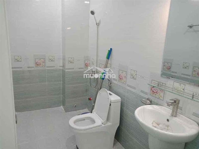Ký túc xá quận 12