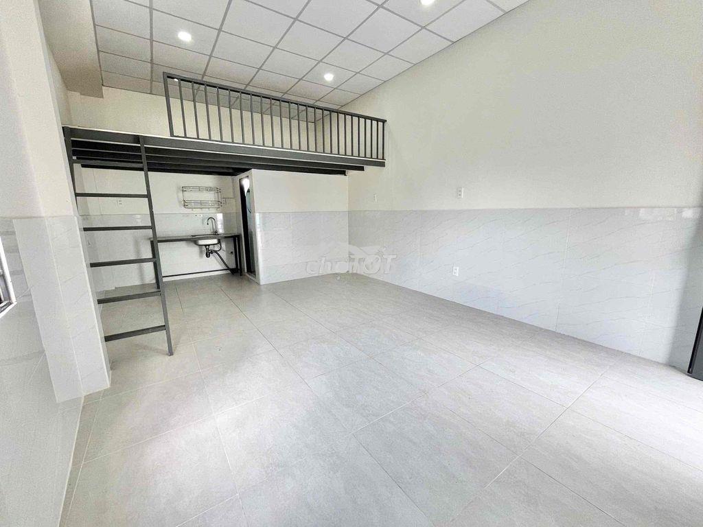 Phòng có gác cực rộng 50m2 - 4