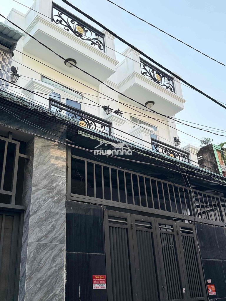 Cho thuê nhà nguyên căn đường thạnh lộc 13, chân cầu thơ du