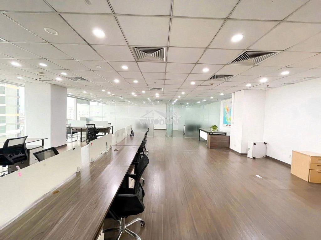 🏢 Cho thuê căn góc 2 mặt tiền đường hai bà trưng dt 9m x 27,5m quận 3 - 2