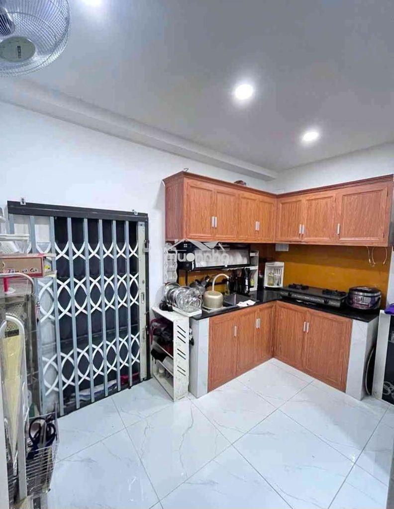Bán nhà mễ cốc - hẻm xe hơi - sát mt - 2 tầng 2pn - 48m2 - nhỉnh 4 tỷ - 2