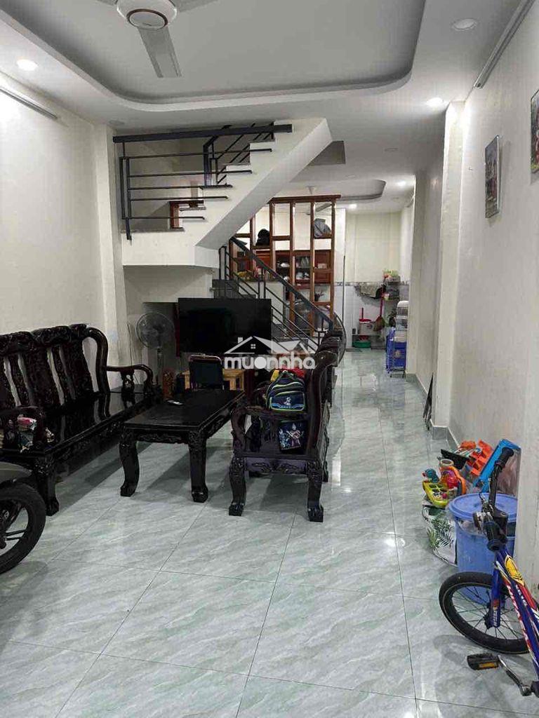 Nhà full nội thất 4*12m 1lầu 2pn 2wc hxh thông phạm văn bạch