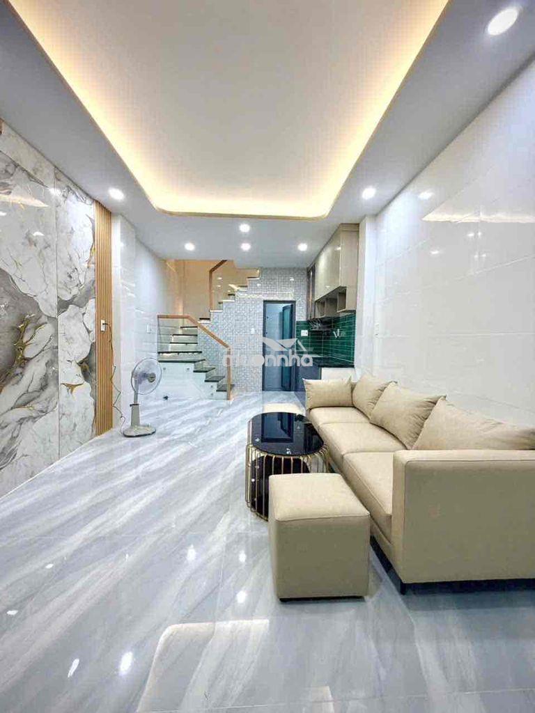 QUẬN 11, NHÀ MỚI ĐẸP,  3 TẦNG HOÀN CÔNG ĐỦ, HẺM THÔNG LẠC LONG QUÂN P3