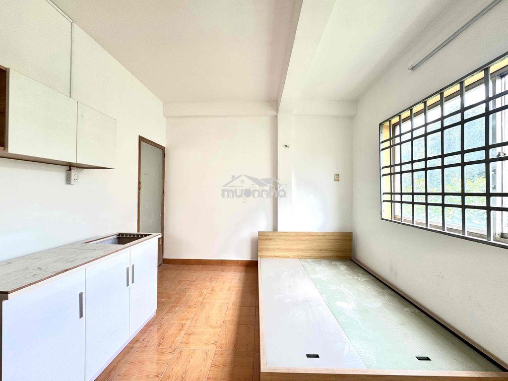 Mới xây 100% ngay đh huflit - nguyễn ảnh thủ📍cửa sổ to - full nội thất - 4