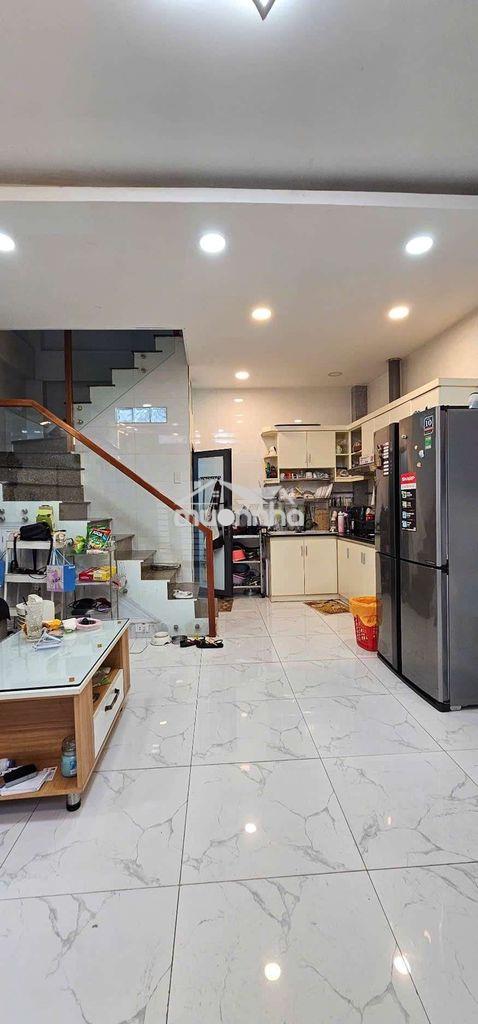 Chính chủ bán gấp - nhà 4 tầng gần cv lãnh binh thăng q11 - shr