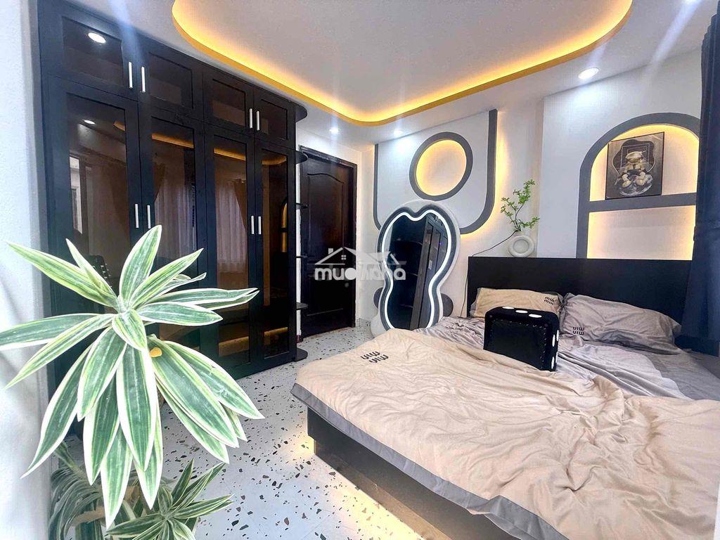 Căn hộ dịch vụ mới 100%,full nộithất, nguyễn thị minh khai,quận1,quận3 - 4