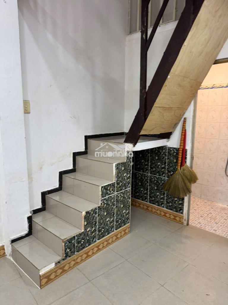 Cho thuê nhà nguyên căn hẻm 49 giá thuê 5,500,000 - 3