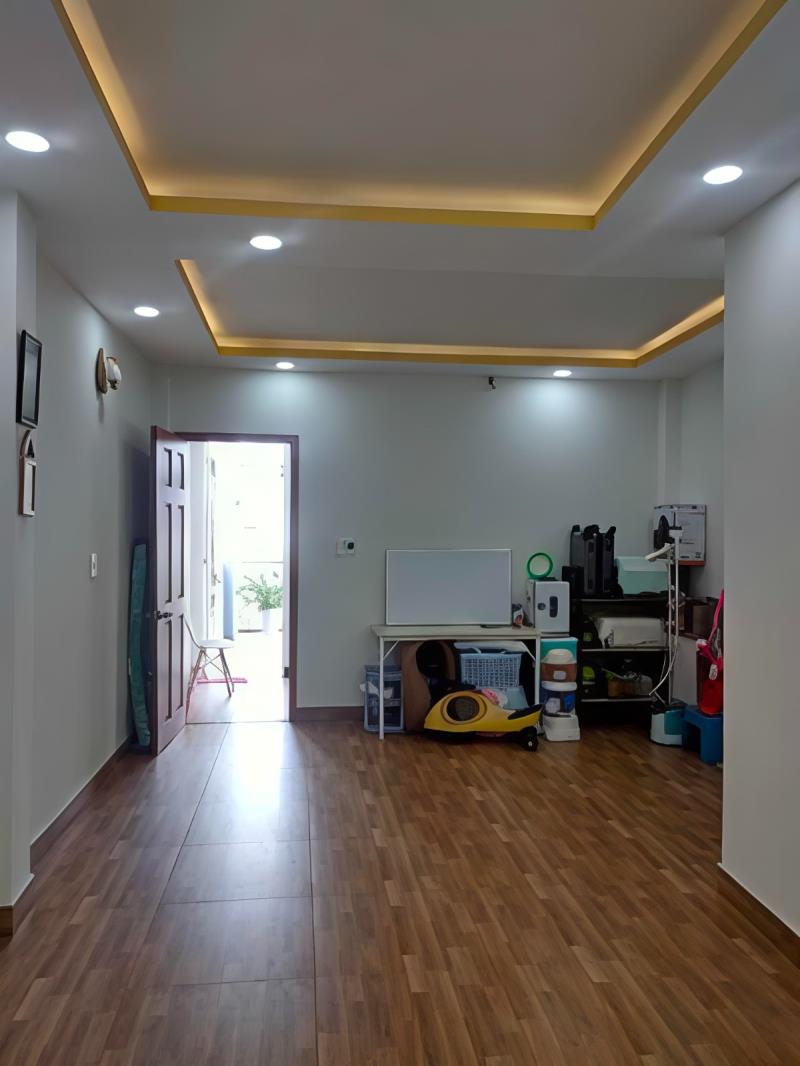 Bán nhà nguyễn văn công 66m2 4 tầng gần sân bay - 4