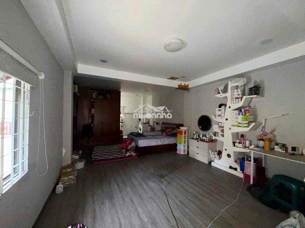 Bán nhà - 3 tầng - 4.5x22 - an dương vương, bình tân - oto vào nhà - 4