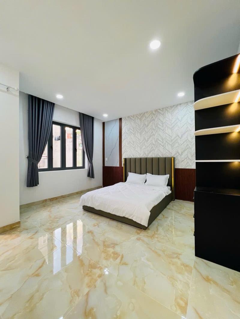 Studio cửa sổ gần đại học công thương - aeon mall tân phú