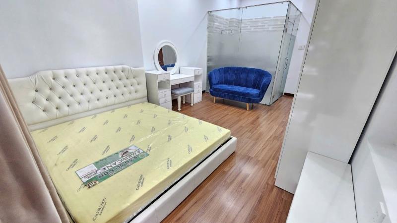Căn hộ 1pn - ban công thoáng - máy giặt riêng - full nội thất chỉ vào ở - rộng rãi 46m2 - vị trí đẹp thuận tiện di chuyển nhanh các quận trung tâm - 3