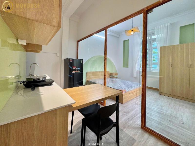 1pn cửa sổ mới 100% full nội thất_ ngay nguyễn gia trí, ung văn khiêm, gần đại học hutech, ngoại thương, gtvt, ngã tư hàng xanh