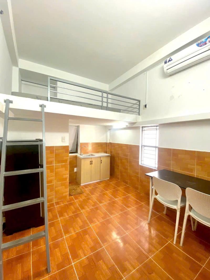 Cho thuê phòng trọ sinh viên cmt8 q3 – gần đh kinh tế, đh sài gòn, đh sư phạm, đh bách khoa, huflit, đh hoa sen – duplex có cửa sổ, giếng trời
