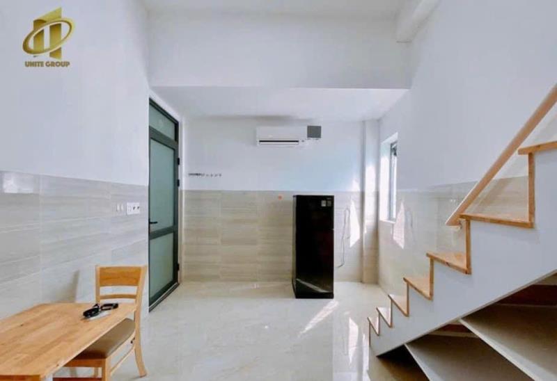 Phòng gác rộng cửa sổ trời nguyễn gia trí bình thạnh gần ngoại thương, gtvt, hutech, hàng xanh, quận 1 - 3