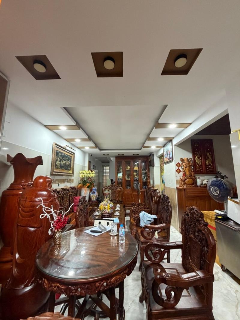 Trung tâm q.5 - nguyễn trãi – 5 tầng – dt: 4.1*13m nở hậu 5.3m – 12 tỷ 5 - 2