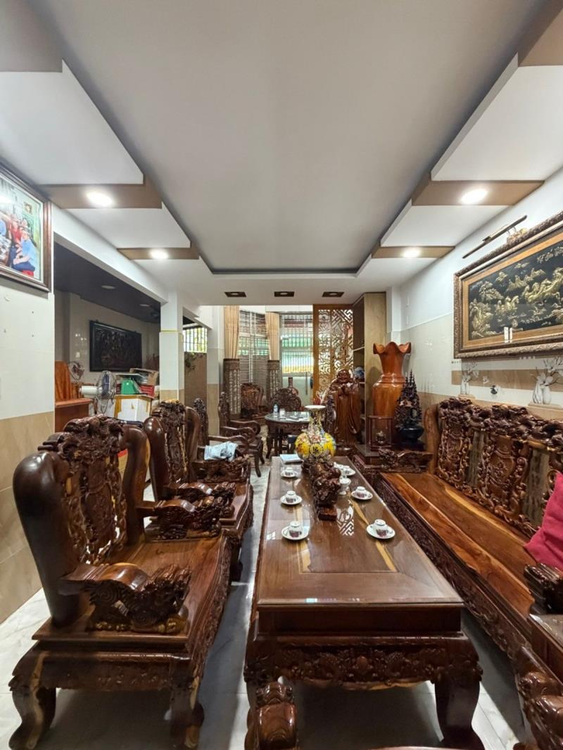 Trung tâm q.5 - nguyễn trãi – 5 tầng – dt: 4.1*13m nở hậu 5.3m – 12 tỷ 5 - 3