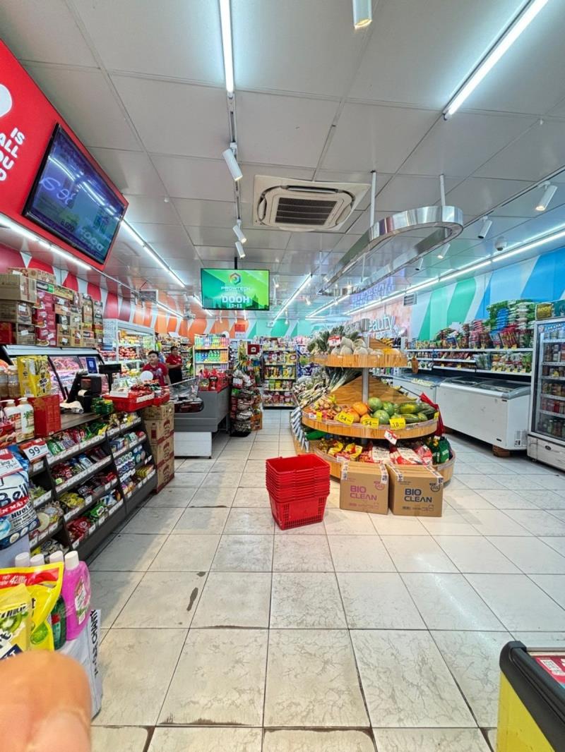 Ngay svđ phú thọ - mt công chúa ngọc hân – q.11 – dt: 8*20m – 22 tỷ 5