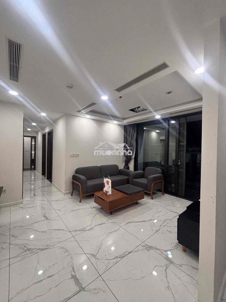 Cho thuê 4pn+1kho 3wc dt lớn full nt giá 32tr/tháng