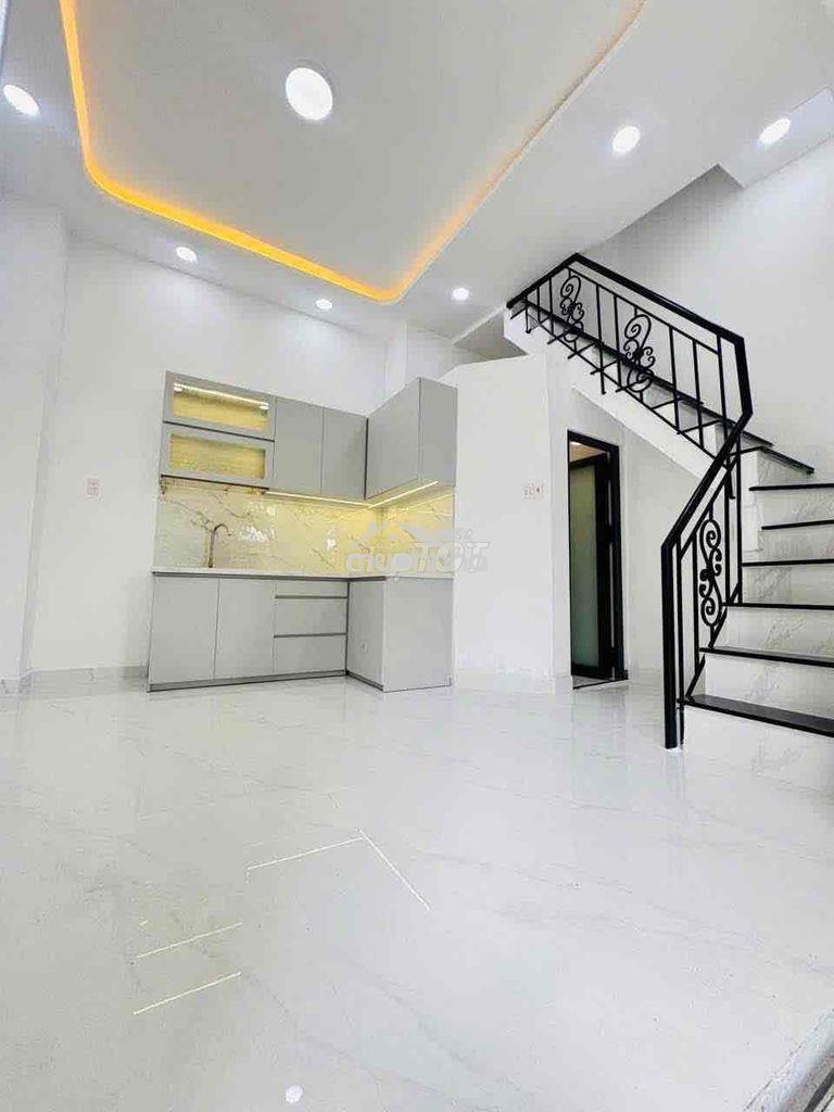 Nhà cho thuê nguyên căn cao lỗ mới đẹp hiện đại . ngang 5x5m2 3 tầng 1 - 2