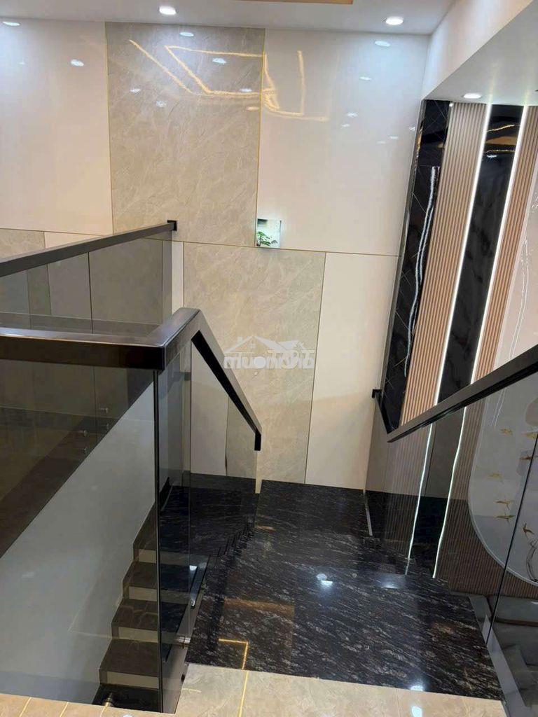 Chủ gởi🤝🌸
🏡 nhà sổ hồng riêng. gần ngã 5 trịnh thị miếng - 2