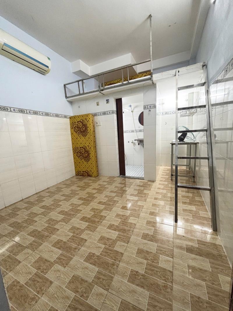 Trọ gác đúc máy lạnh đi bộ gần đại học công thương quận tân phú - 4
