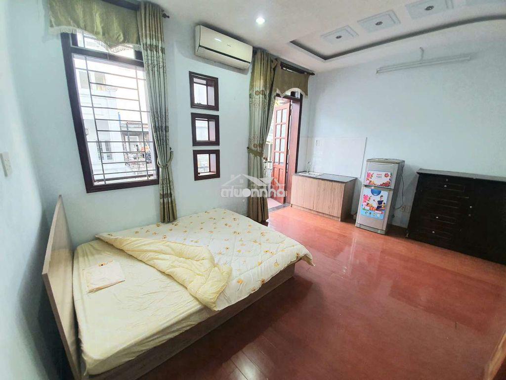 Cho thuê phòng 35m2 có bancol trường sa - 3