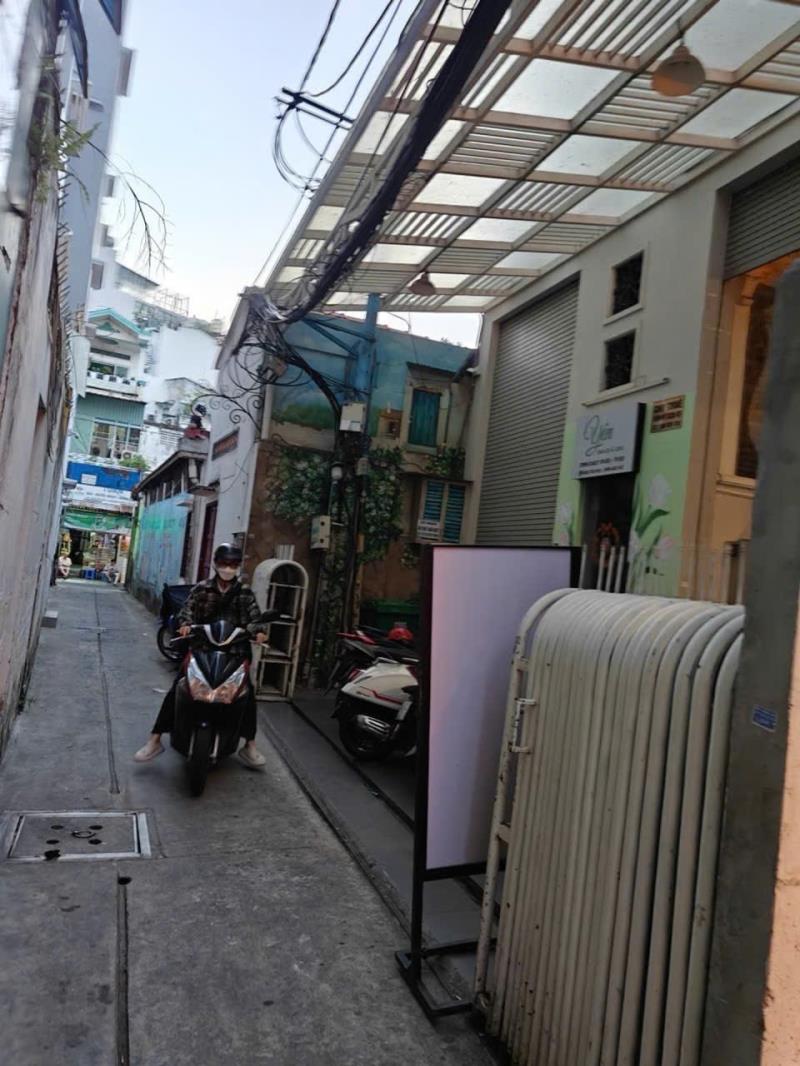 Trung tâm quận 1- bà lê chân - p.tân định - dt: 6.2*26m (182m2) - 34 tỷ 