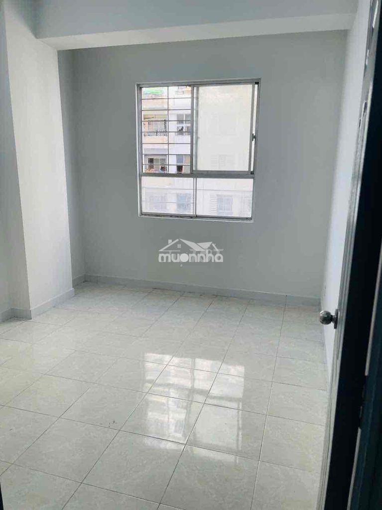 Cần cho thuê gấp cao ốc b ngô gia tự đường hòa hảo, p2, q10, tphcm. ✅