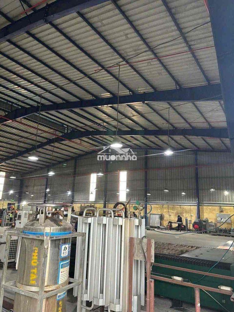 Cho thuê nhà xưởng - dĩ an, bình dương: _ diện tích đất, khuôn viên : - 2