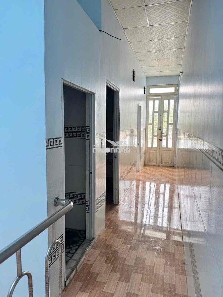 Nhà 1 lầu ngay trục đường khu 6 - 4