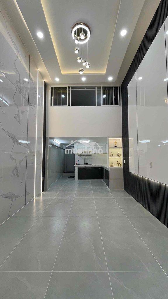 Bán nhà 6 tầng hẻm 4m nguyễn tiểu la phường 8 quận 10