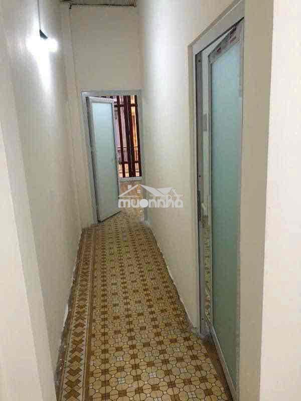 Cho thuê nhà hẻm hồng lạc p10 tân bình. dt: 5m x 14m lững lầu 12tr - 2