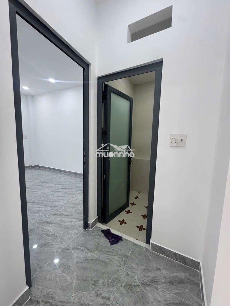 Nhà ngay trung tâm quận 6 ,55m2 - 4 pn chỉ 4 tỷ 8 - 2
