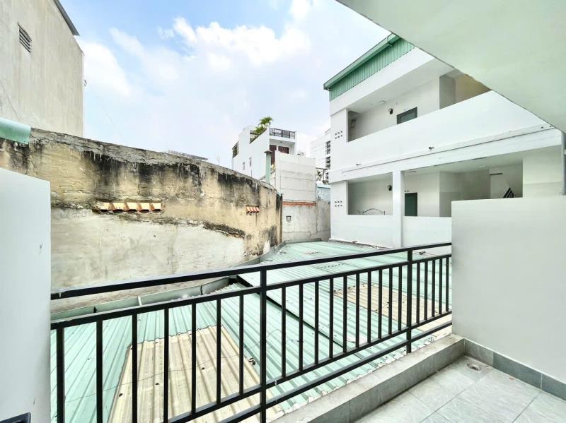 Ngay hv hàng không, chợ hoàng hoa thám - studio ban công mới xây, full nt - 2