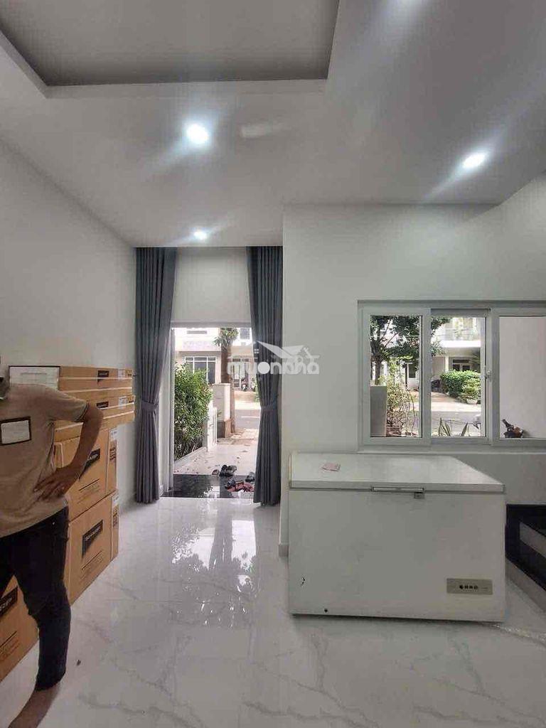 Cho thuê nhà phố riovista an ninh 24/7 sạch đẹp ngay đỗ xuân hợp - 2