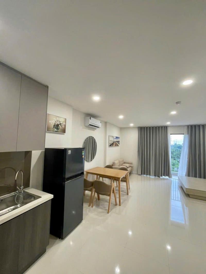 Cho thuê căn hộ lavida plus quận 7 , giá 10tr/th full nội thất , cách đh rmit 800m . - 2