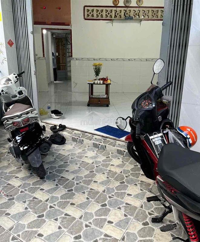 Cho thuê nhà ngay kcn vĩnh lộc sát chợ thới hoà có 2p giá rẻ ở giadinh
