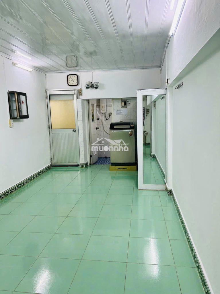 Cho thuê nhà hẻm nguyên căn 1 trệt 2 lầu hướng trung tâm - 4