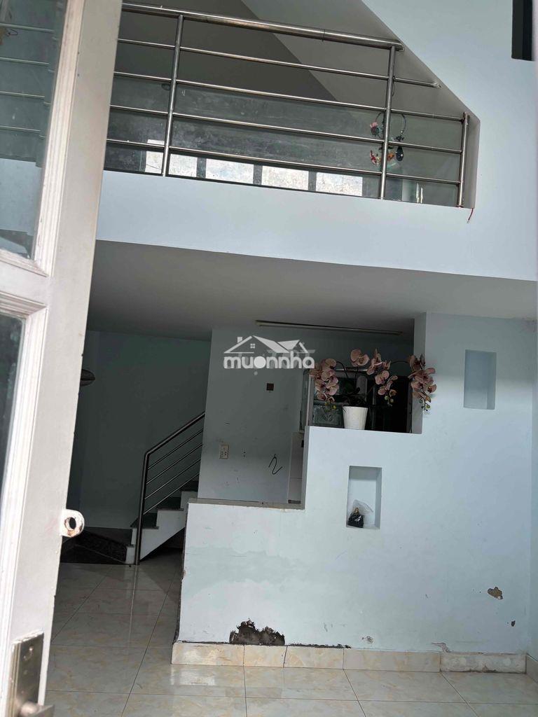 Nhà (mới)cho thuê nguyên căn giá 4tr ở gần trường tiểu học l.v. luong