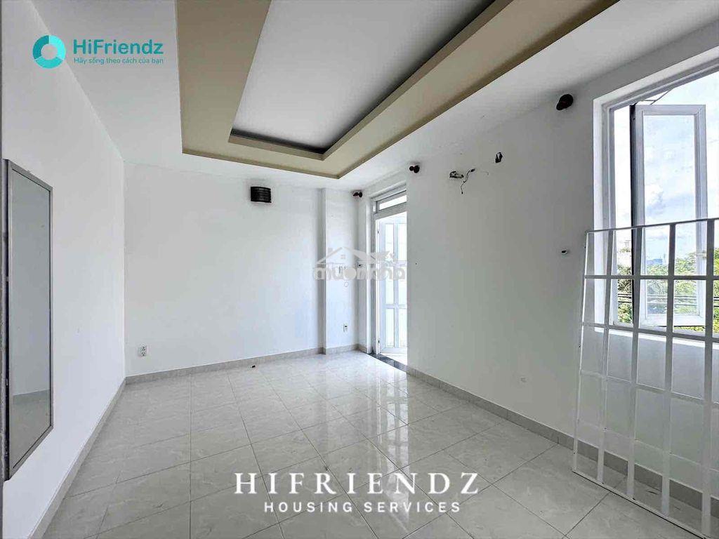 Studio ban công - trống sẵn - gần ueh, vhu sẵn máy lạnh - 2